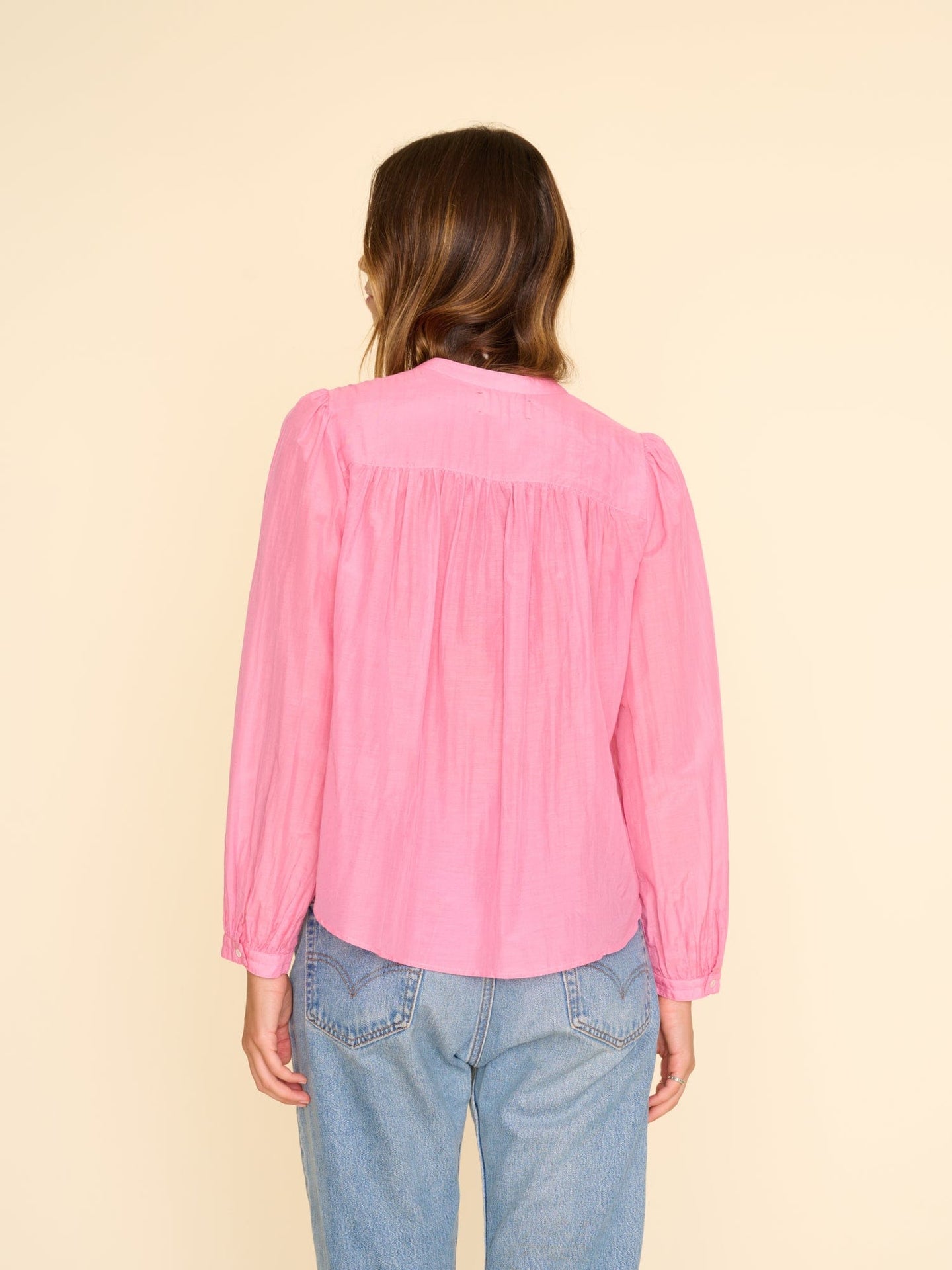 Xirena Top Petunia Hattie Top