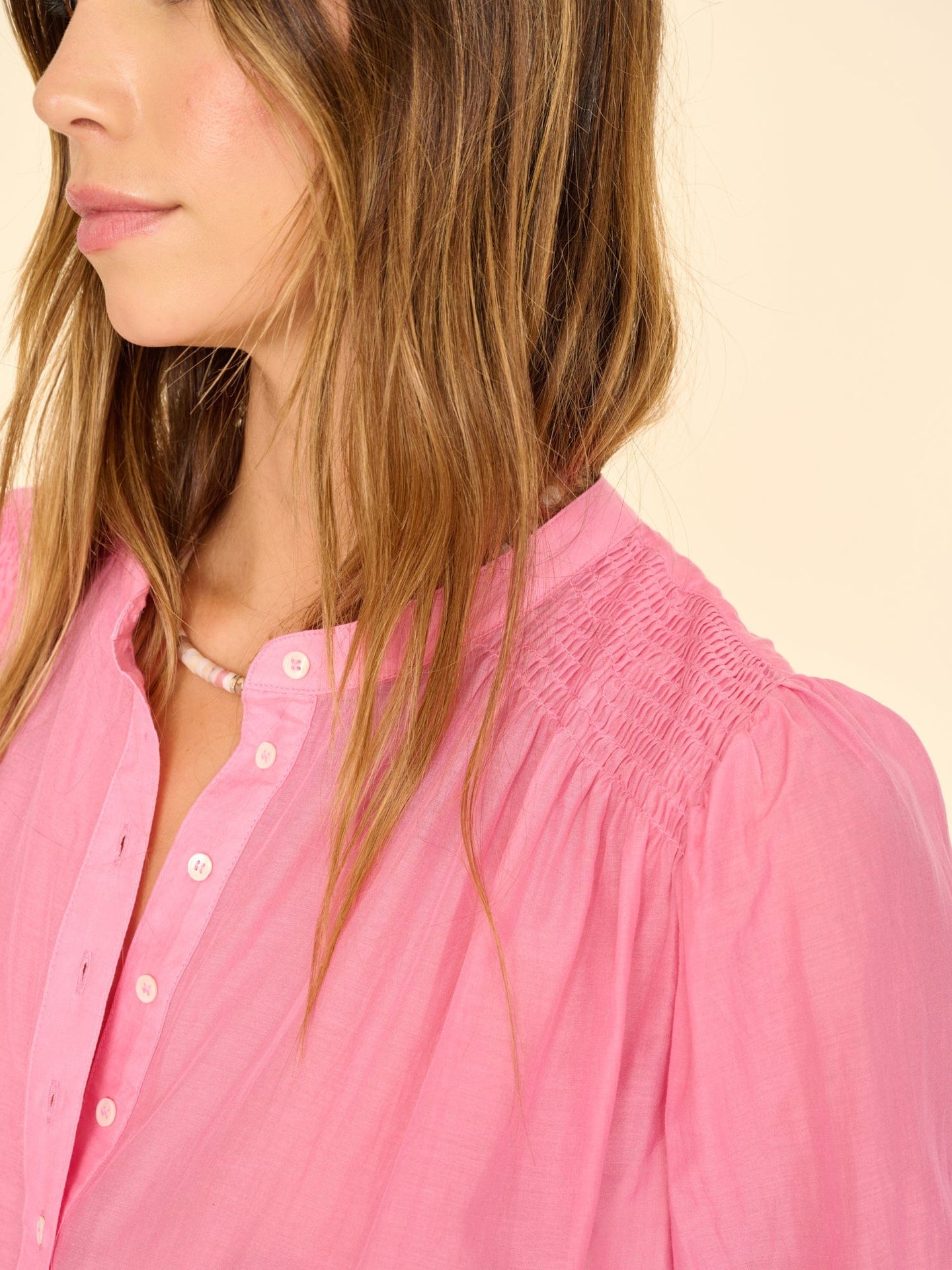 Xirena Top Petunia Hattie Top