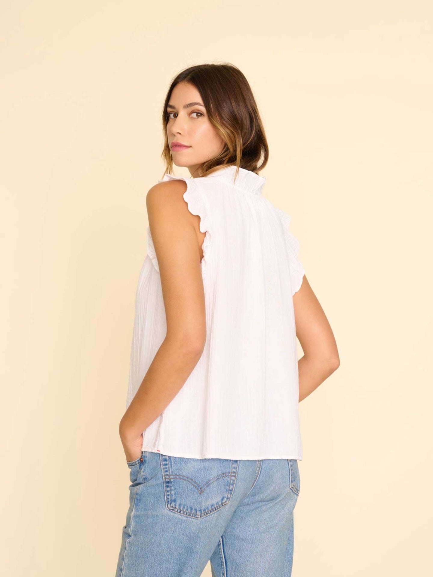 Xirena Top White Bex Gauze Top